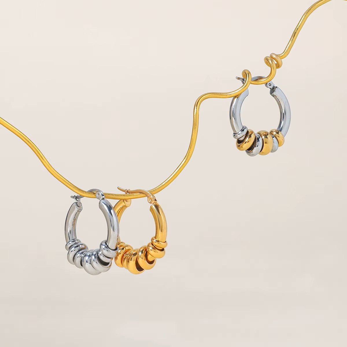 ELENYS Essence Hoops Silver – styling náušnic